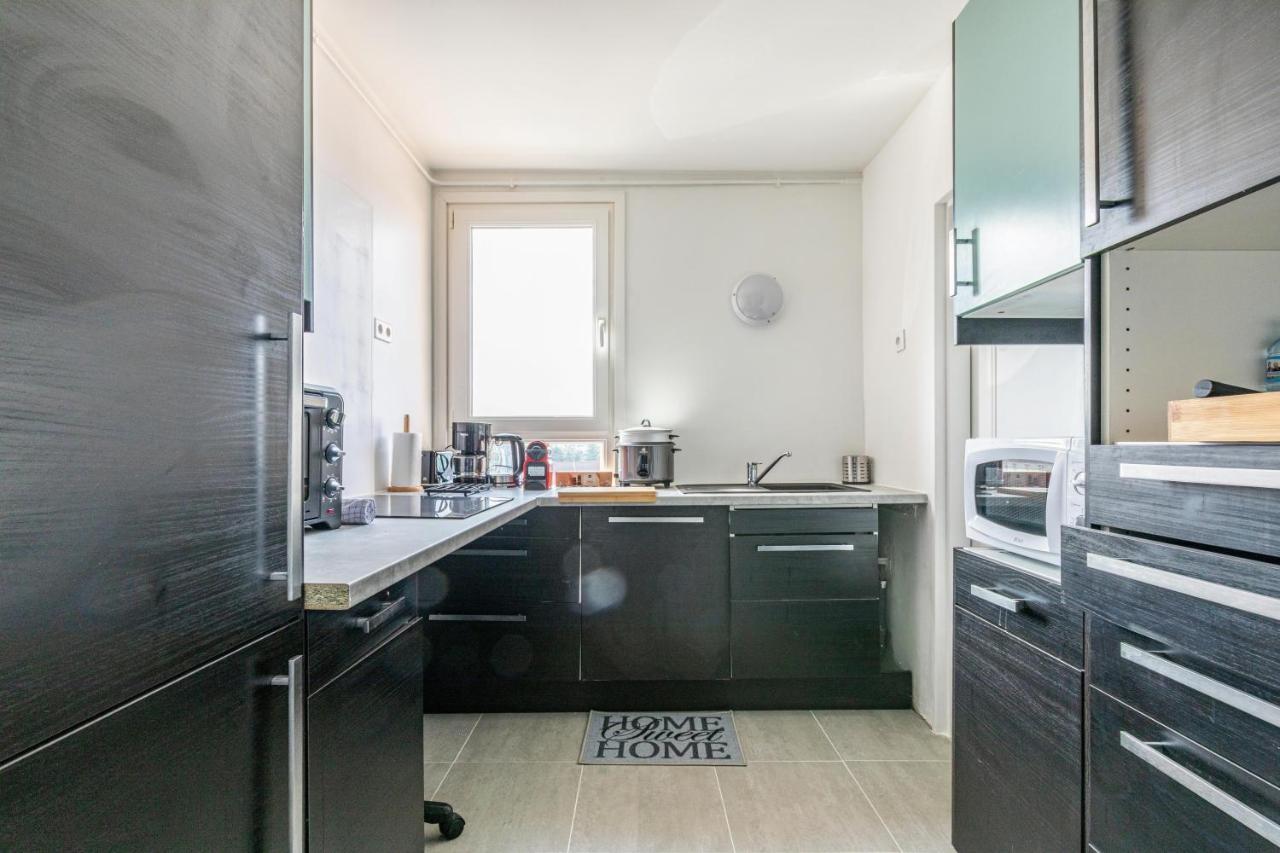 Apartmán Chic Apart With Parking Mantes-la-Jolie Exteriér fotografie